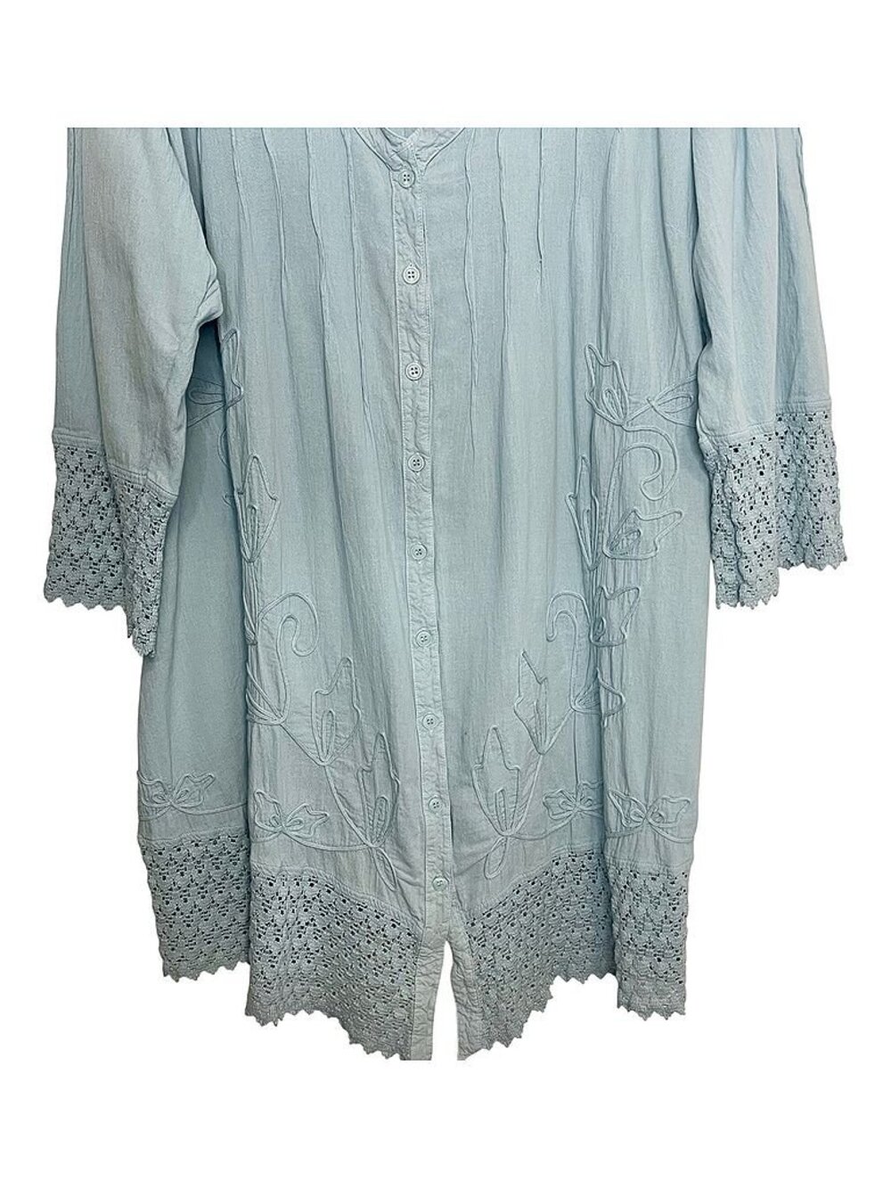NWT Soft Surroundings Blue Boho Embroidered Floral & Crochet Trim Blouse Size L - Picture 3 of 4